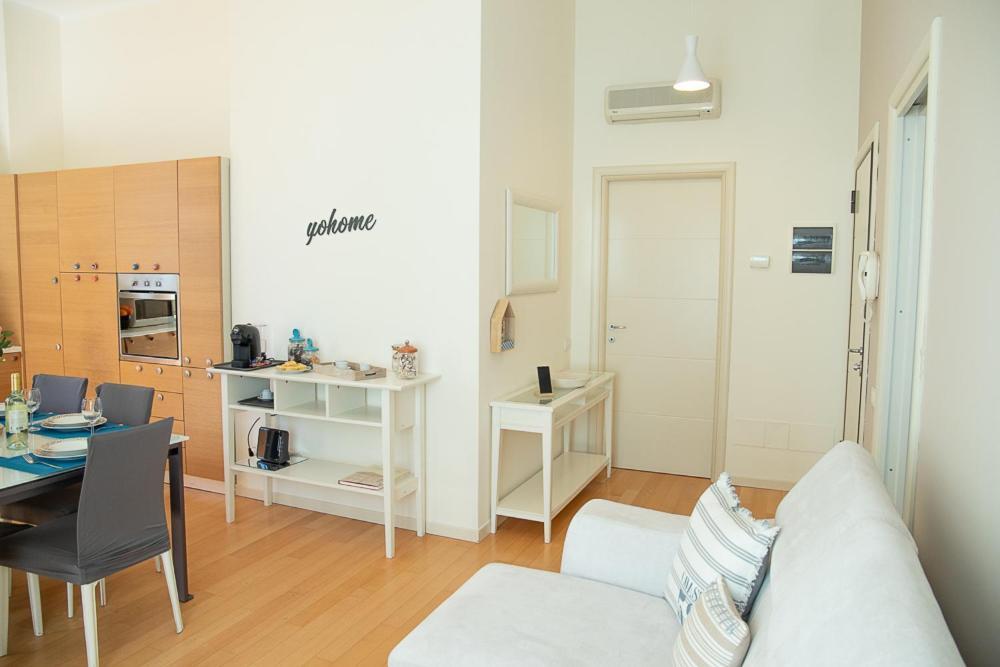 Zara D'Amare A Pesaro 10 Metri Dalla Spiaggia By Yohome エクステリア 写真